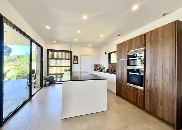 D'architecte Avec Vue Imprenable Et Piscine Chauffee Villa *