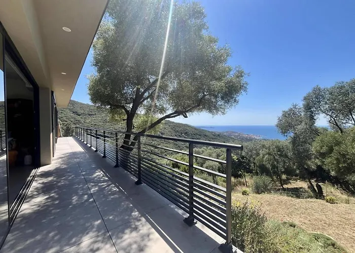 D'architecte Avec Vue Imprenable Et Piscine Chauffee Viggianello