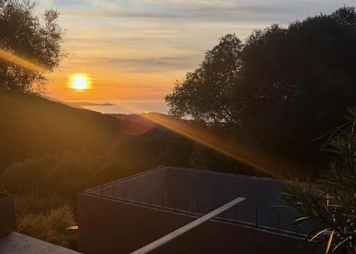 D'architecte Avec Vue Imprenable Et Piscine Chauffee Vila Viggianello